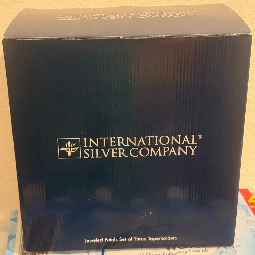International Silver Company Jeweled Petals‎ Candle Holder Set